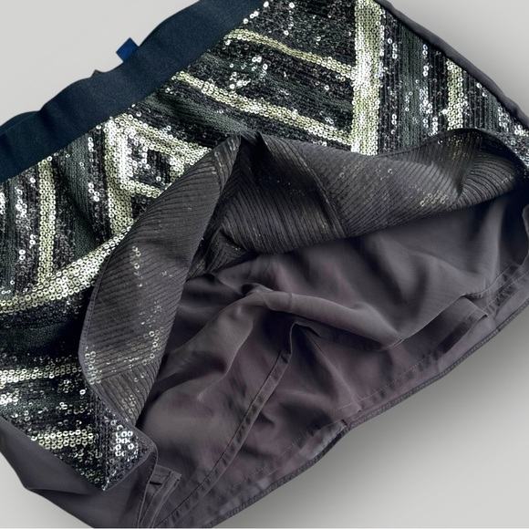 AI Authentic Icon Mini Sequin Skirt - Picture 5 of 16